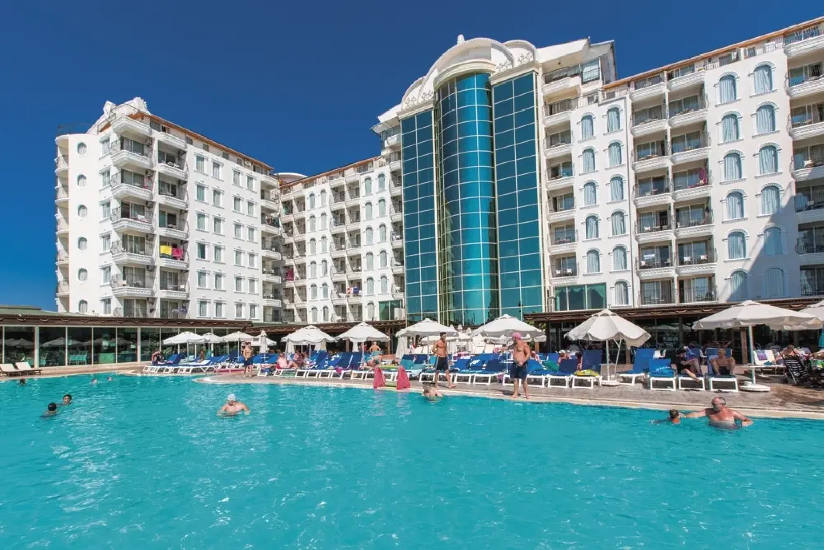 Laur Hotels