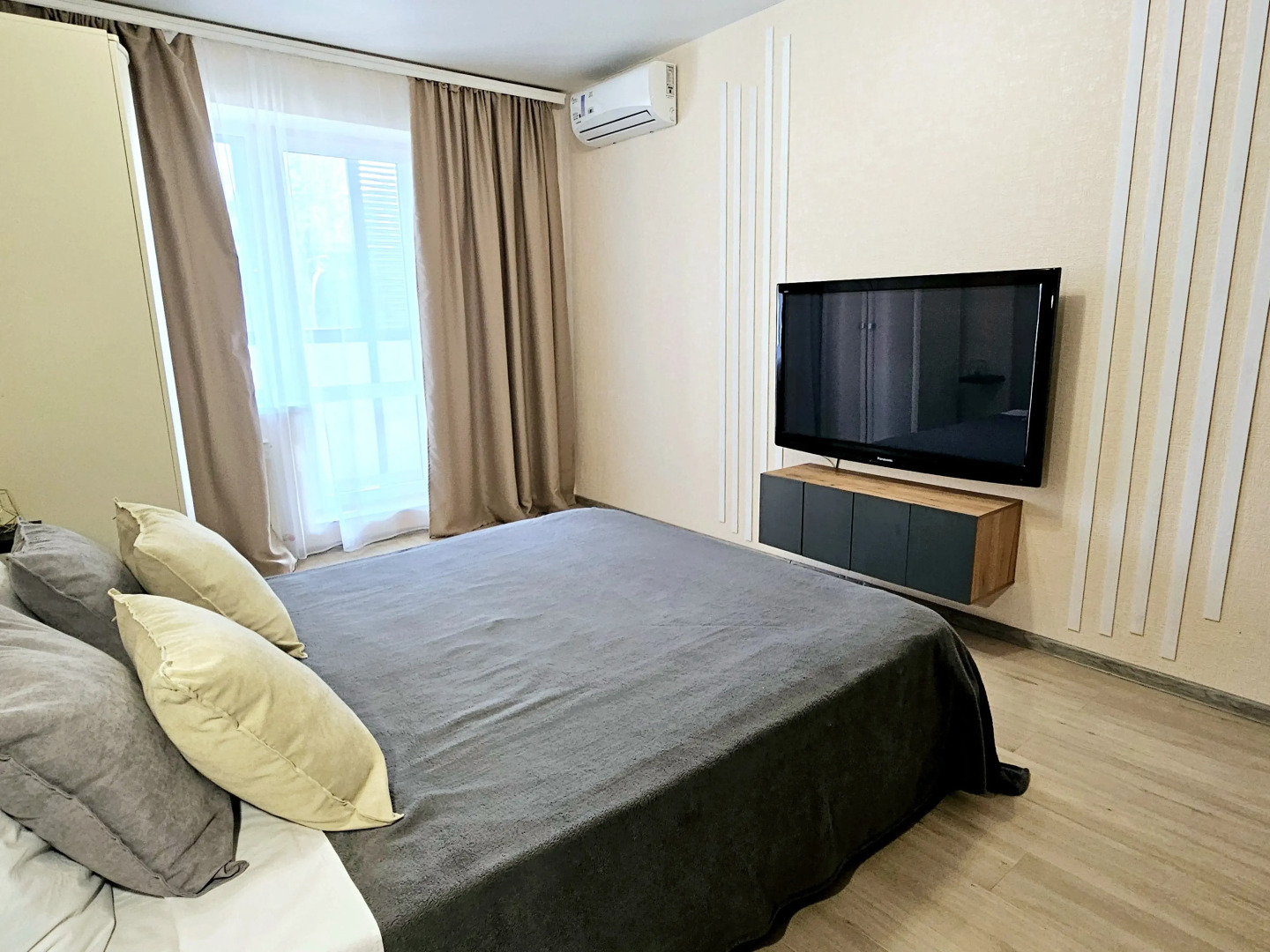 Квартира Неотель рядом с ВГТУ, Цирком, Воронеж-сити