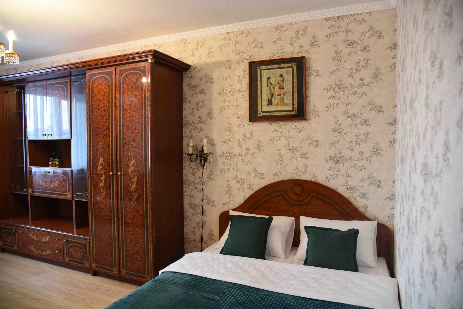 Апартаменты Mira Apartments