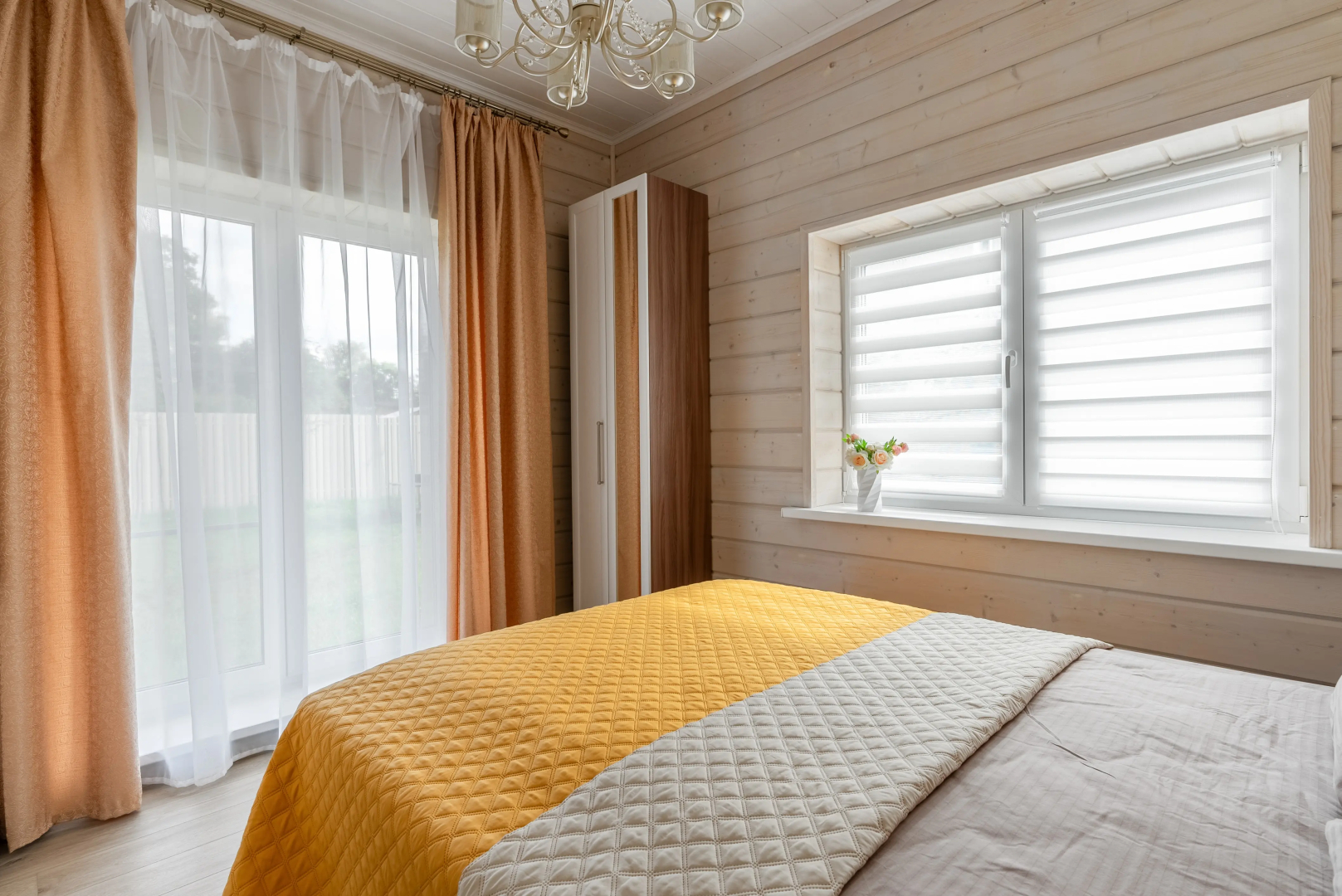 Частный дом Коттедж у озера на Речной