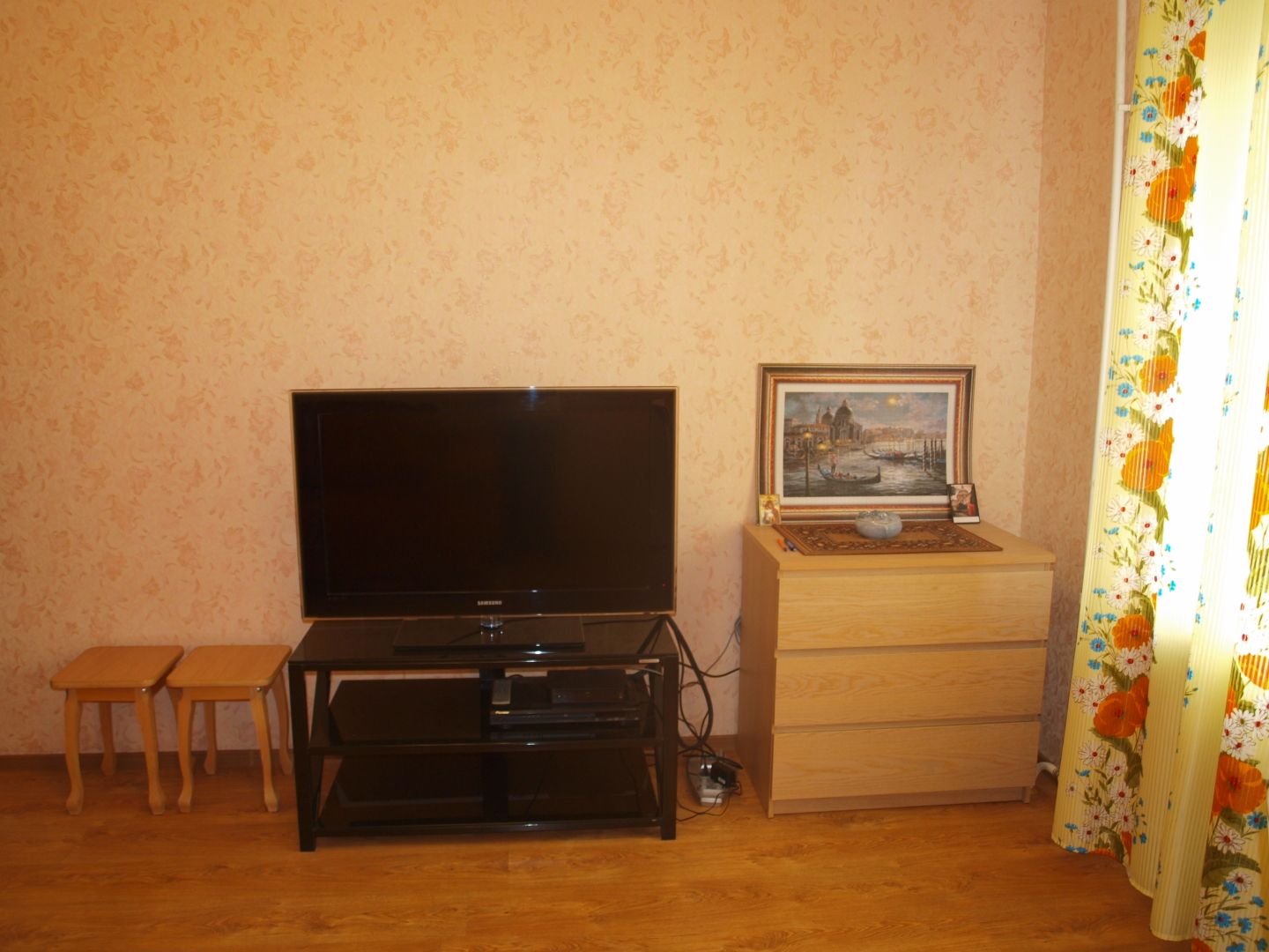 Квартира Двухкомнатная Квартира в Центре Западного, Идеально для Семей с Детьми