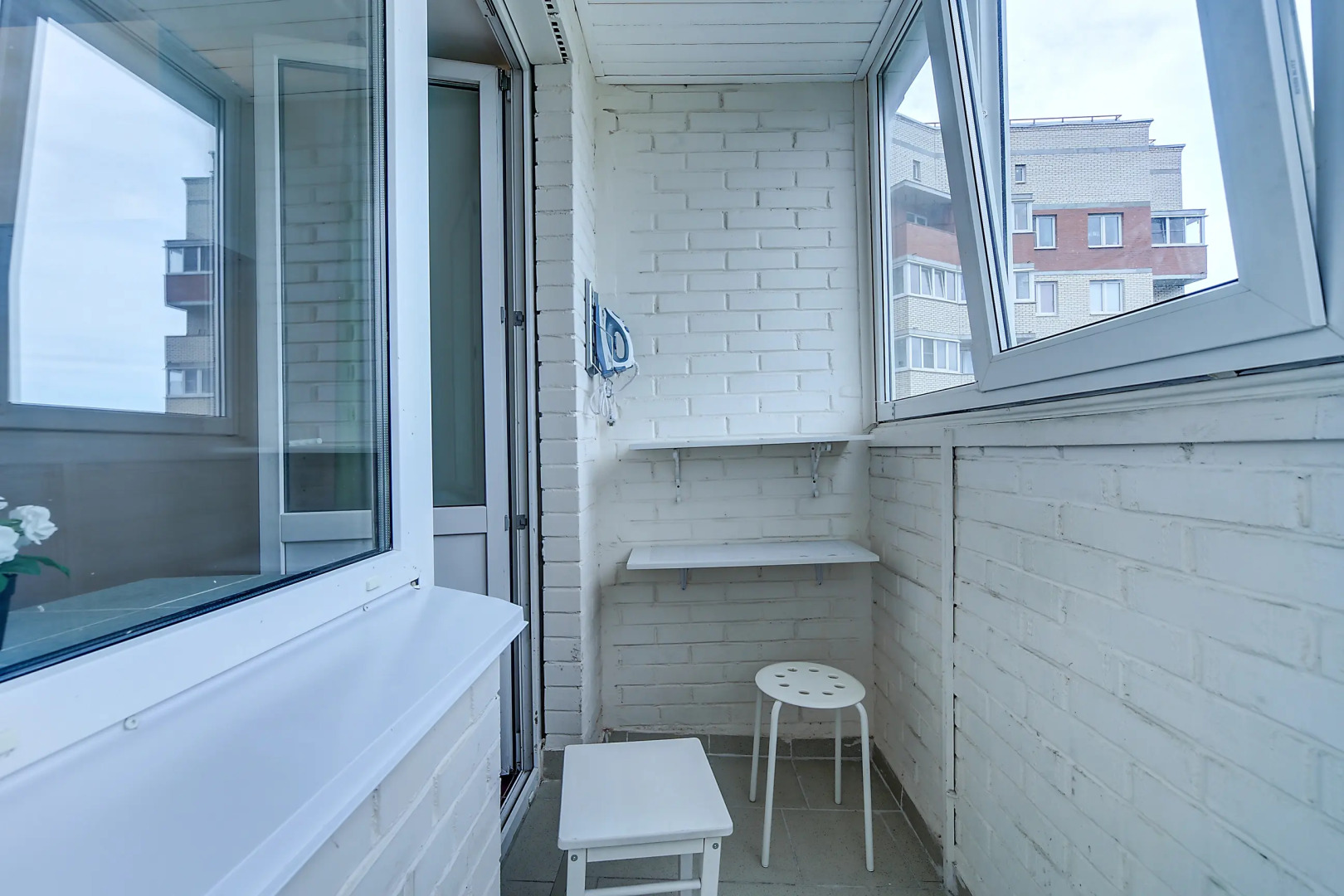 Апартаменты Гости Любят у метро Московская на Космонавтов