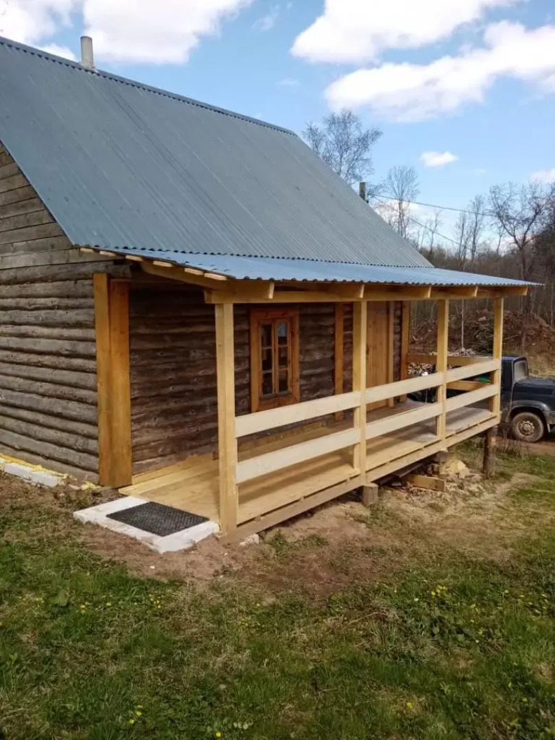 Бунгало Изба Пасечника трехместная. Хутор Медовый.