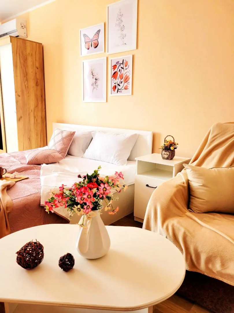 Апартаменты на Переверткина 1/3