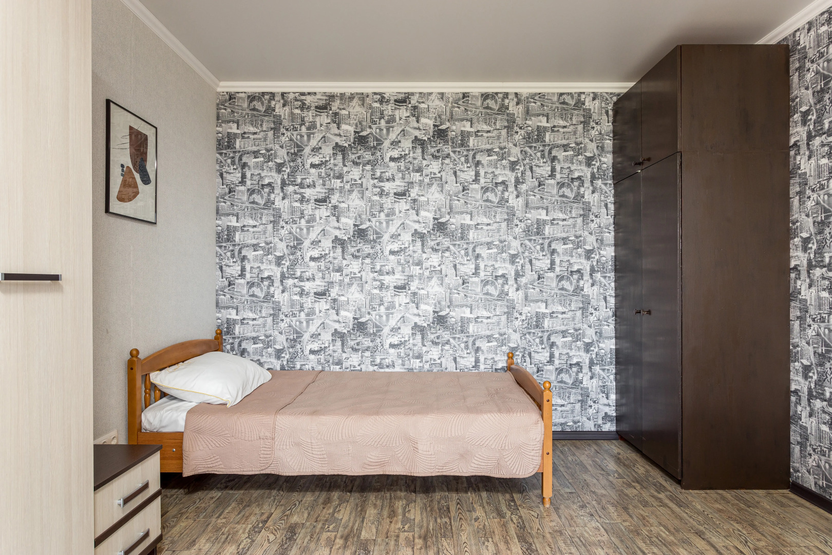 Апартаменты двухкомнатные недалеко от центра и парка