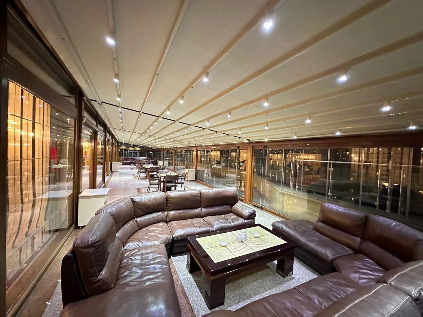 Отель Модерн