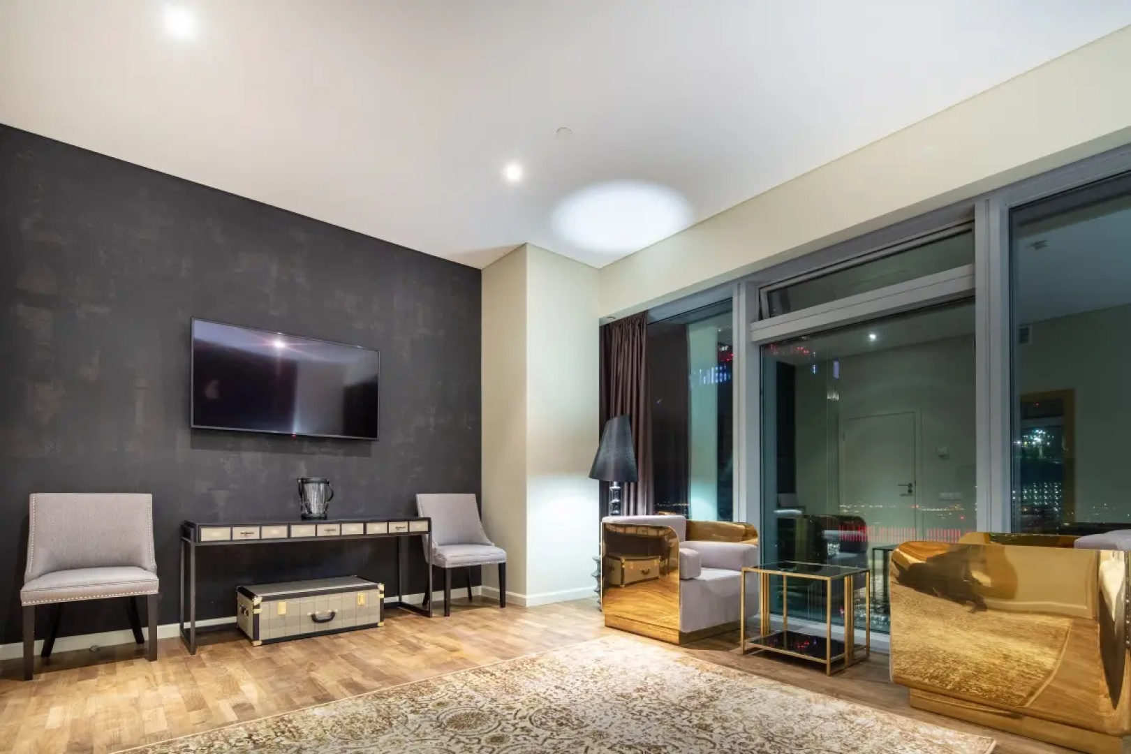 Rockmond 64 Junior Suite 6