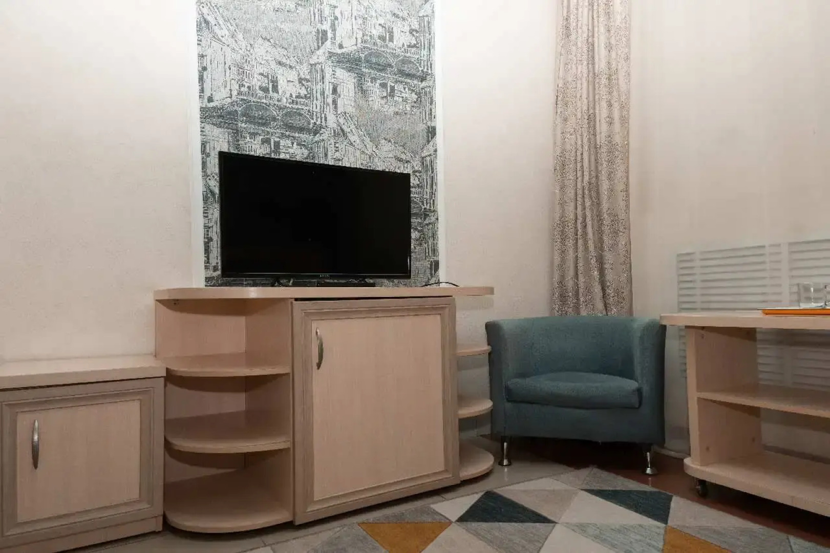 Отель Надежда