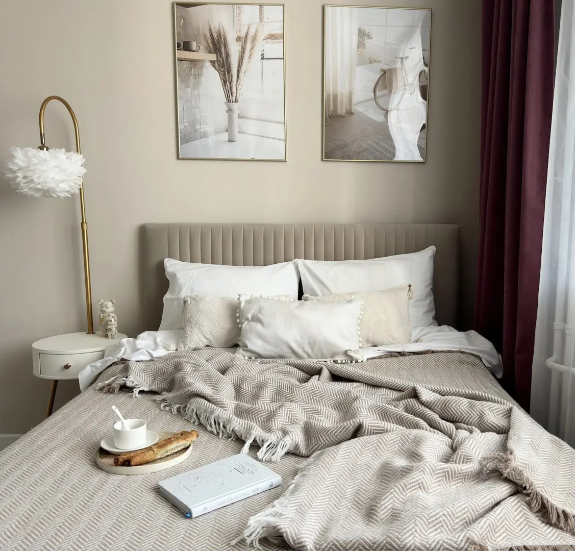 Апартаменты на улице Романтиков 1