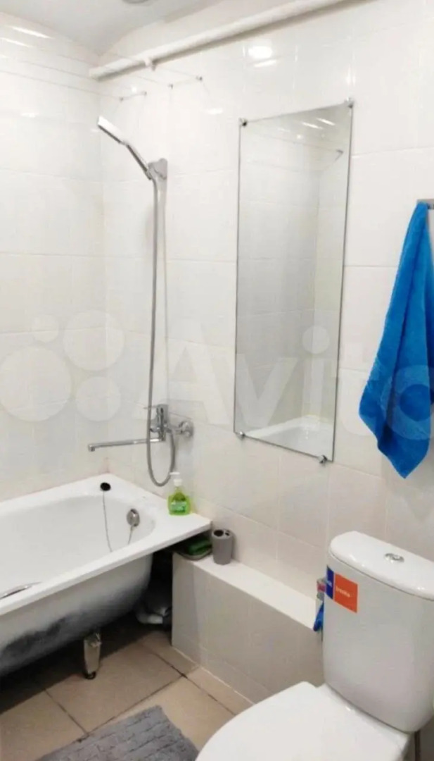 Двухкомнатная квартира на улице Марата 6