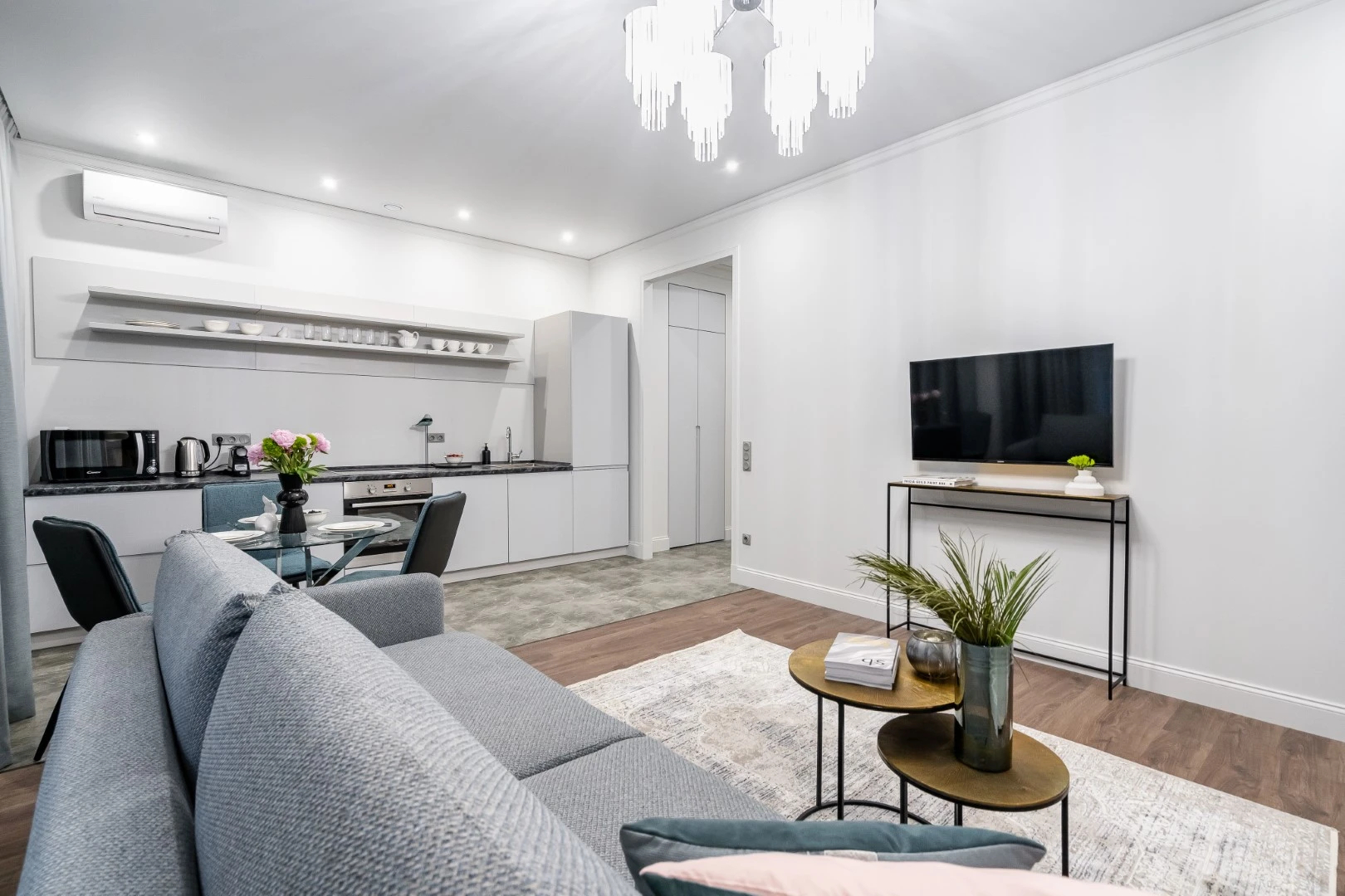 Апартаменты Очарование залива в ЖК Русские сезоны