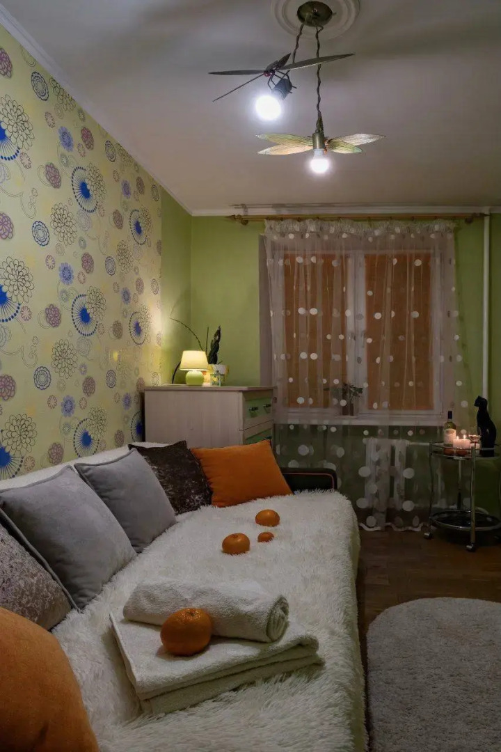 Достойная четырехкомнатная квартира в центре