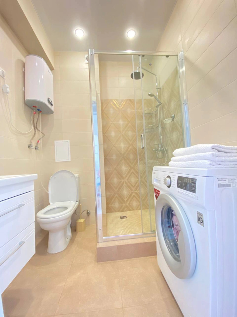 Апартаменты с отдельной спальней и балконом