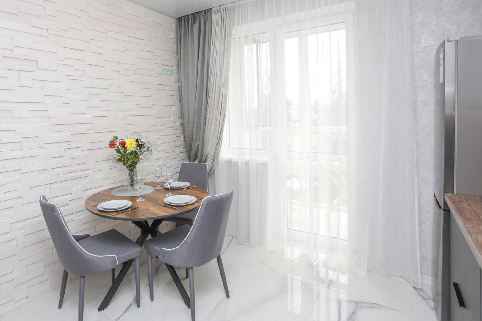 Квартира на Памяти Павших 24