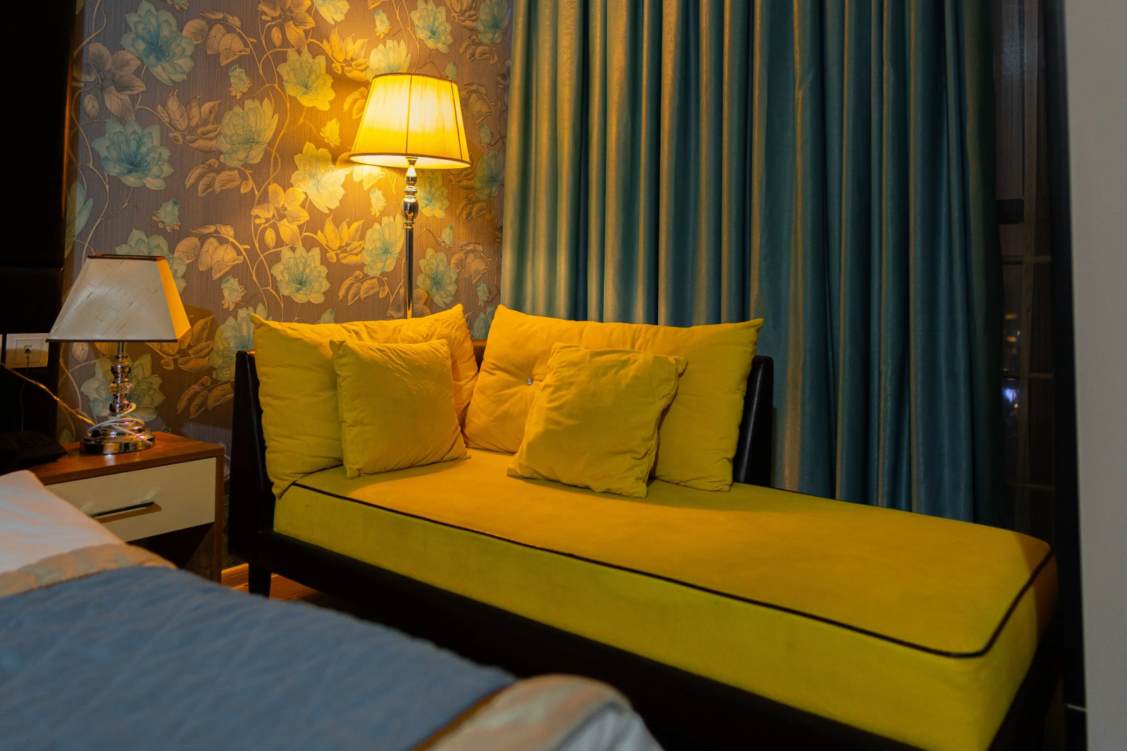 Отель Square Boutique