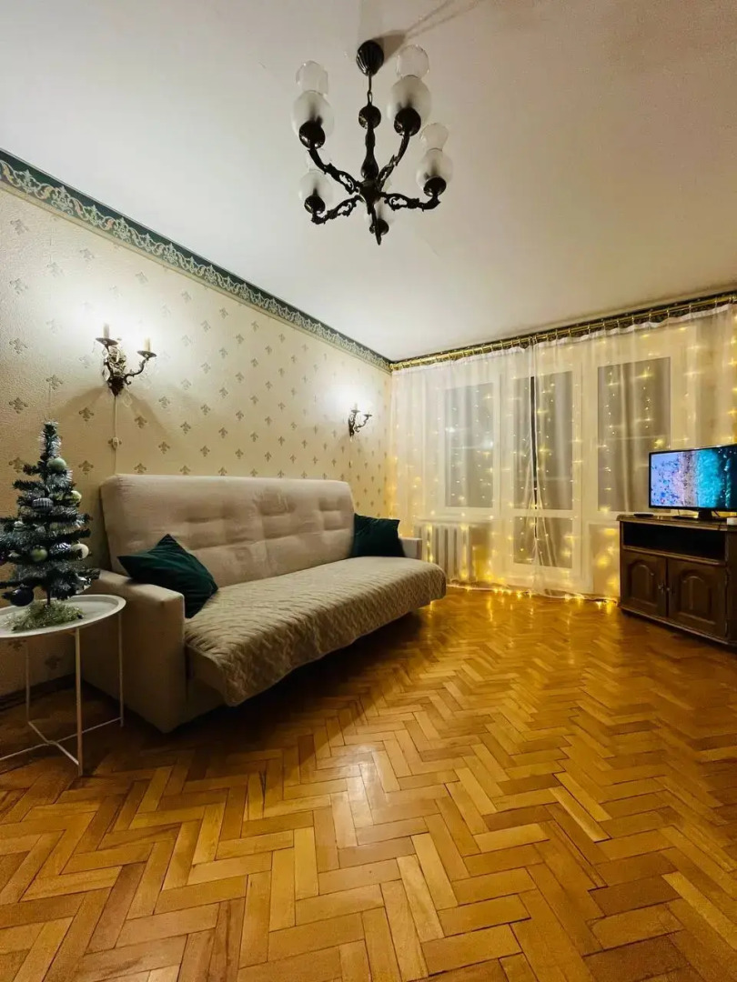 Квартира Уютная 3-x комнaтнaя у мeтрo Aкадемическая