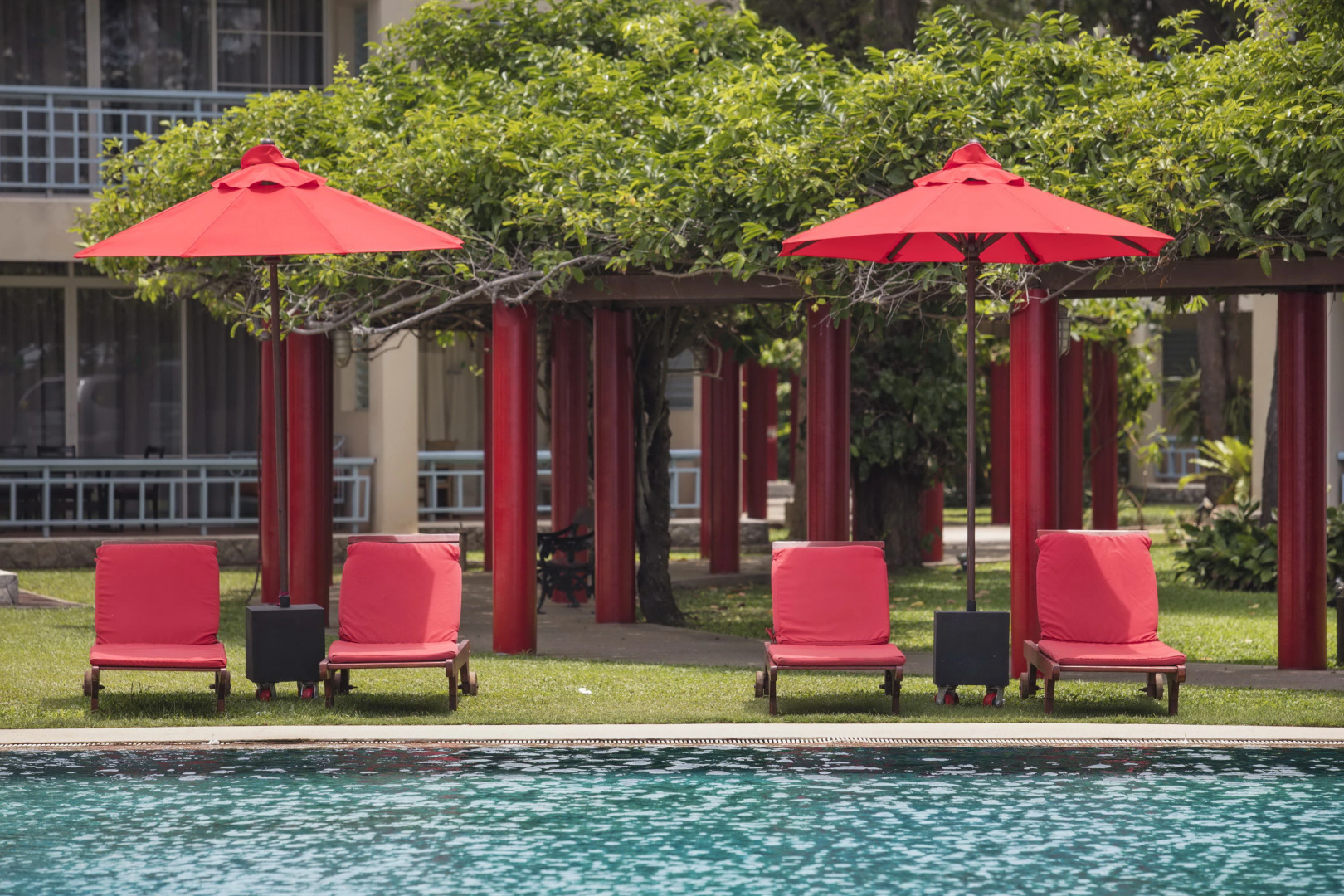 Отель Chom View