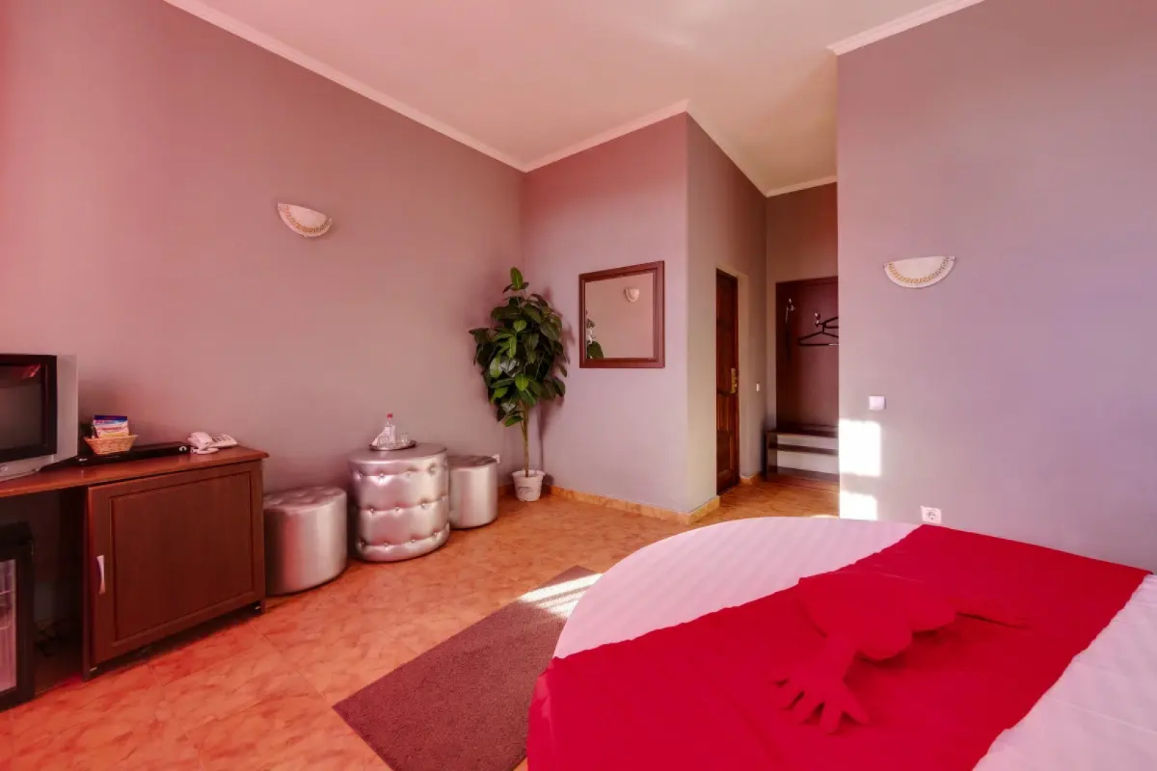 Отель Мартон Пашковский