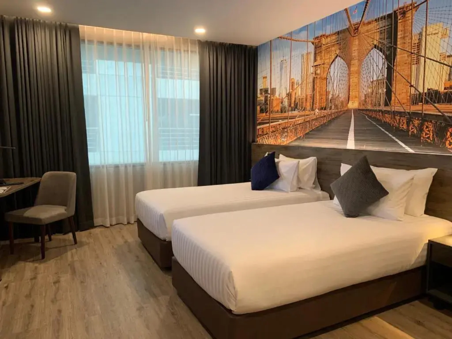 Отель Manhattan Sukhumvit Bangkok