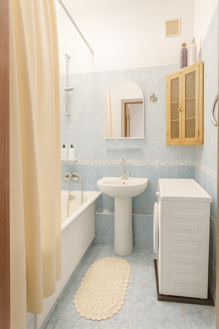 Апартаменты Просторная квартира на Волжском проспекте 39