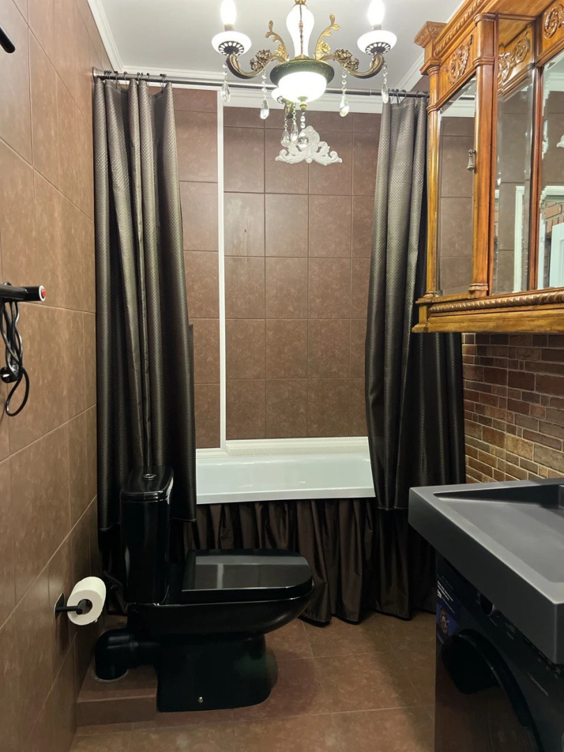 Апартаменты Amber One Apartments