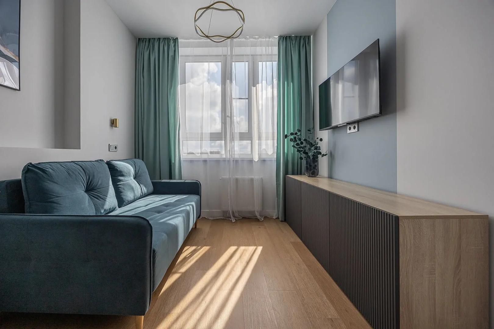 Апартаменты Дизайнерские с кухней гостиной