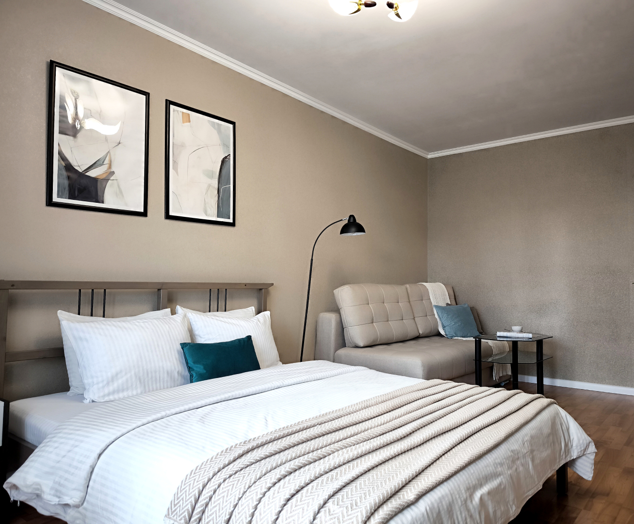 Квартира Солнечная Двухкомнатная с Видом на Город