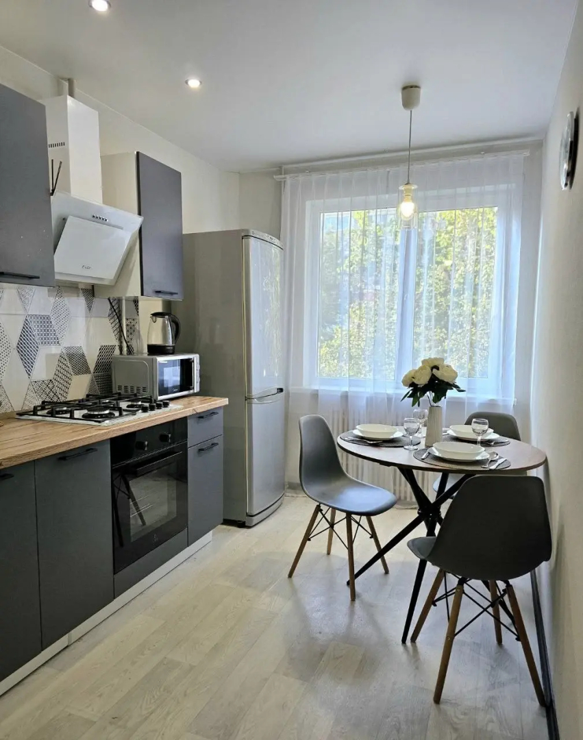 Апартаменты Best Guest House на Константина Симонова