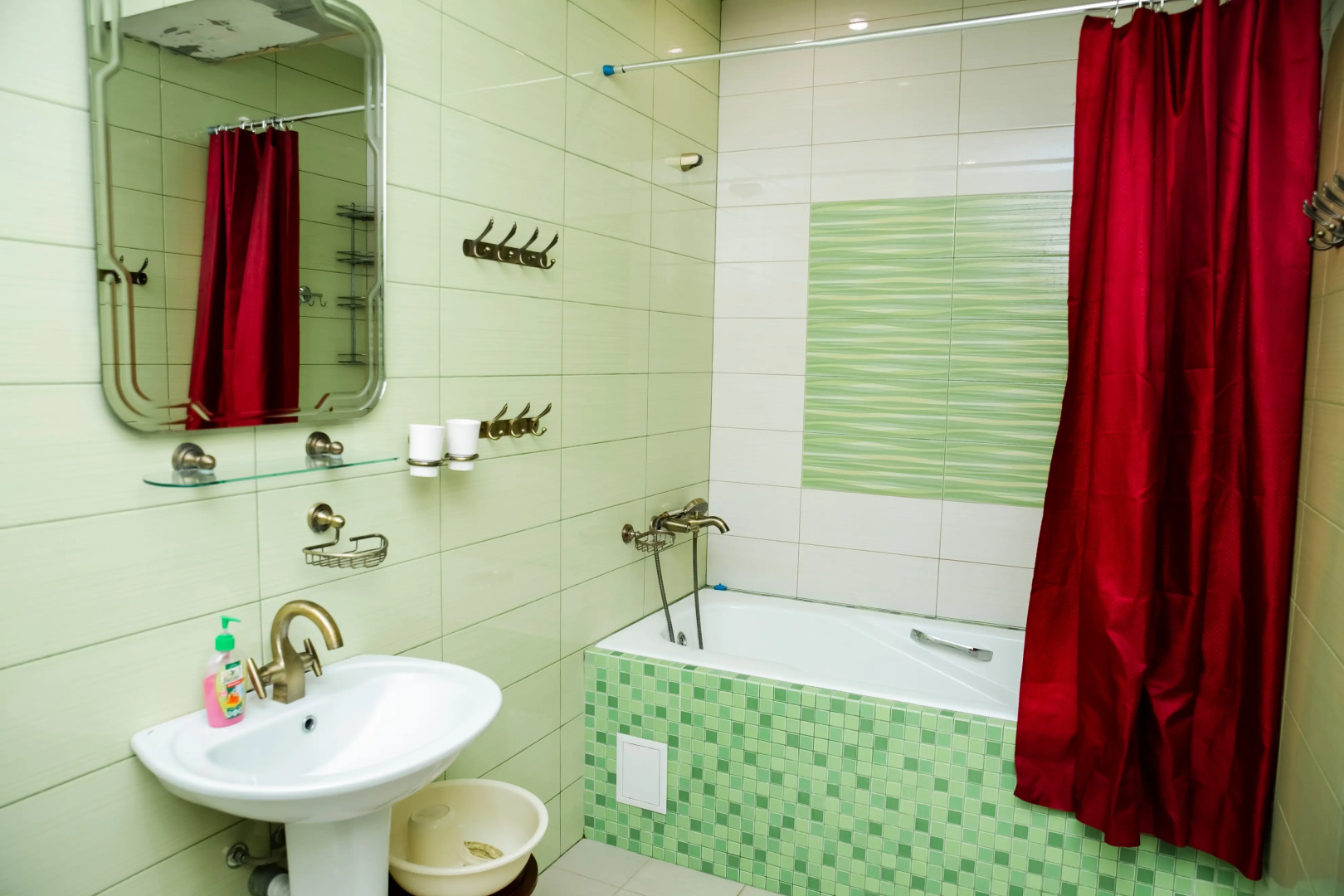 Апартаменты КвартОтель на М.Горького 85Б 5