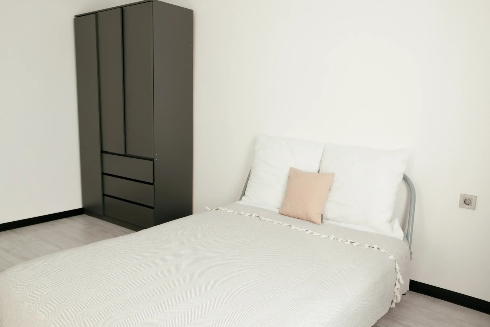 Частный Дом с Новым Ремонтом