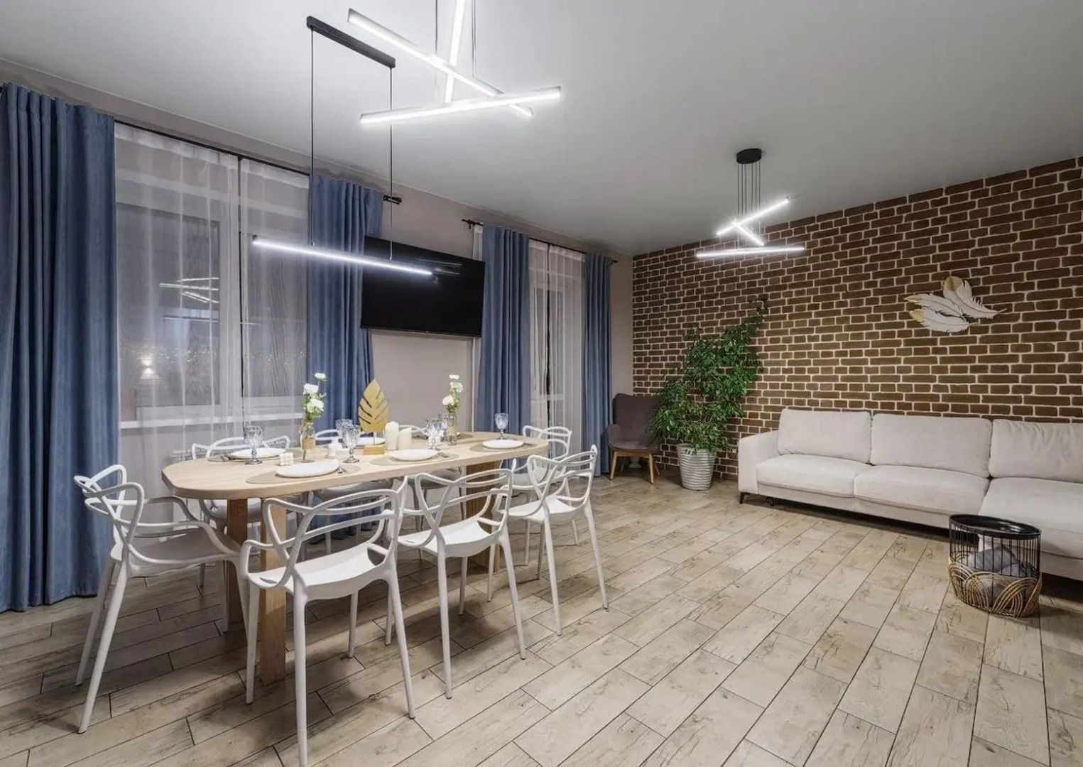 Частный дом Речной клуб Коттедж Малиновый с тёплым бассейном и баней