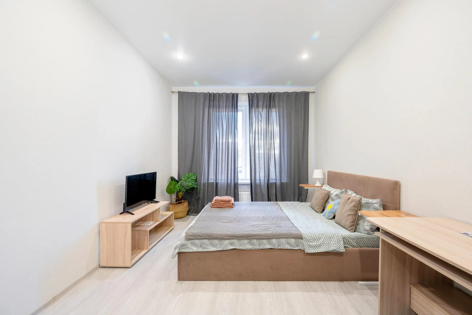 Апартаменты Однокомнатная Квартира в Шикарном Доме Премиум Класса