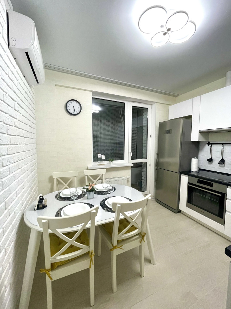 Квартира Мегаполис 2 Возле Меги в 7км от Центра Города