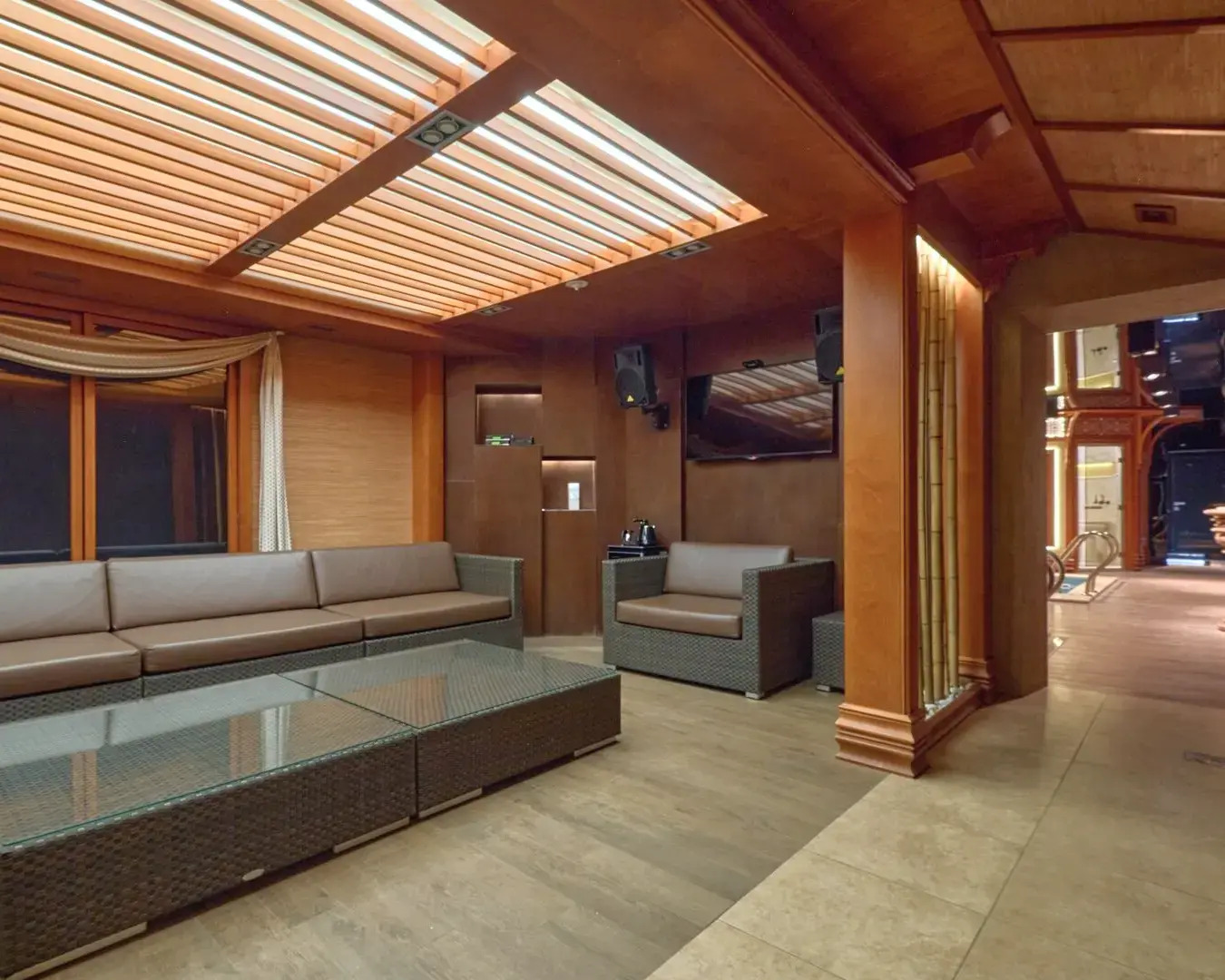 Отель Момент