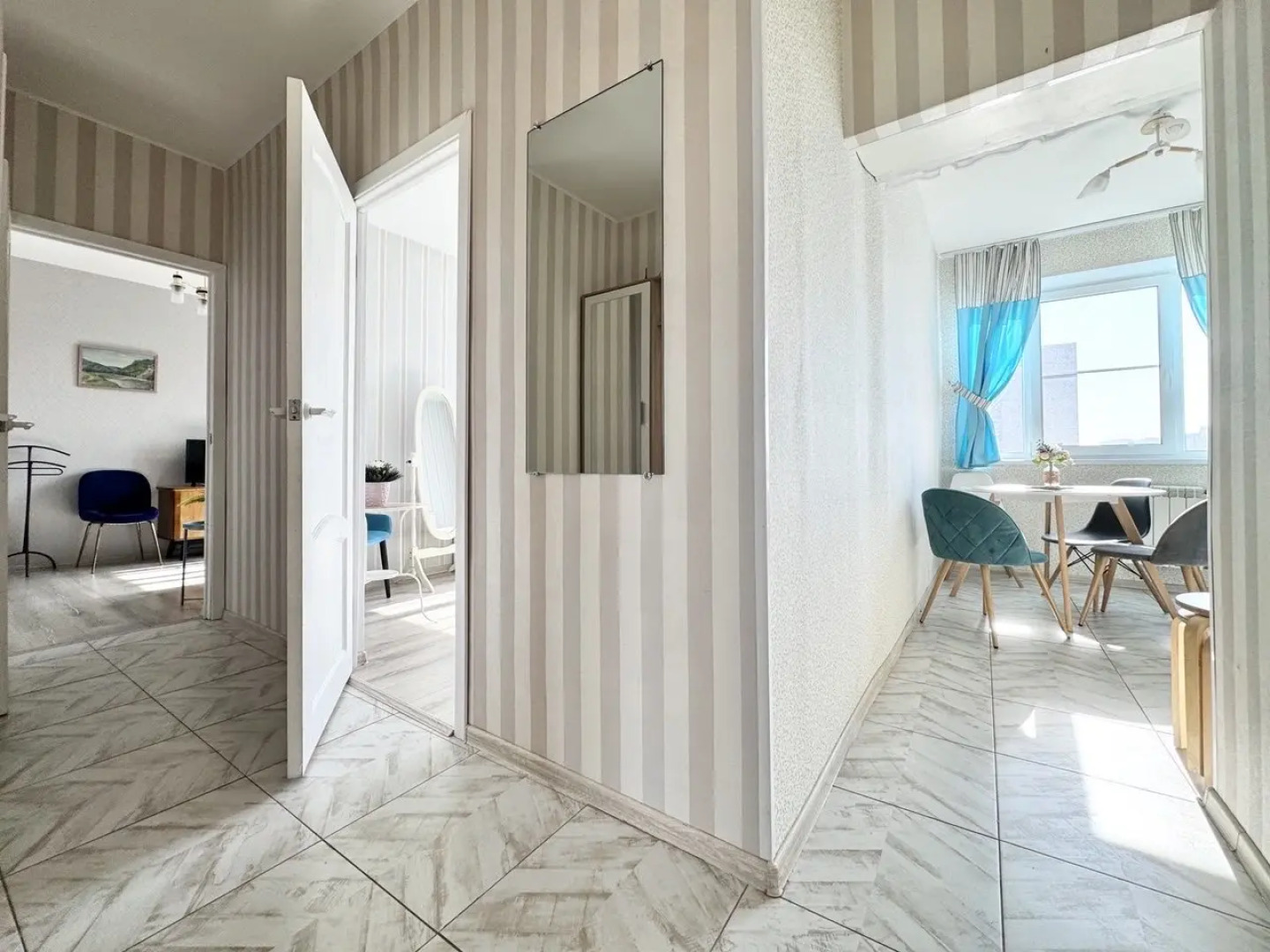 Квартира InRoomSPb на Просвещения