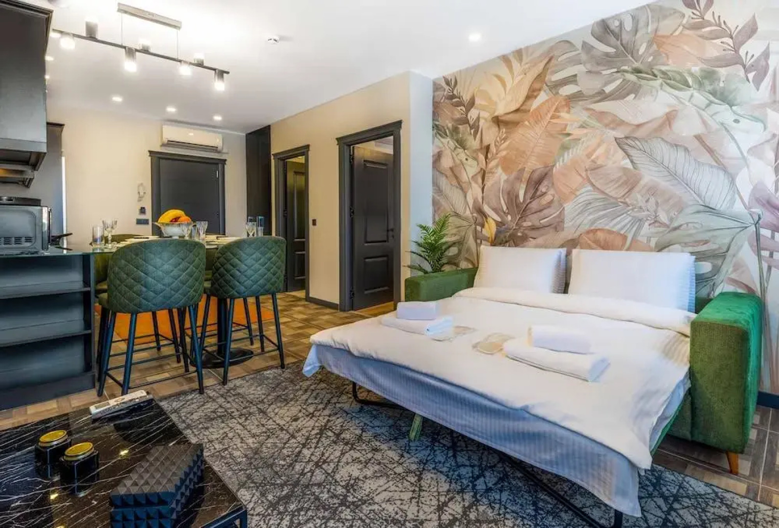 Отель BayMari Suites City Life