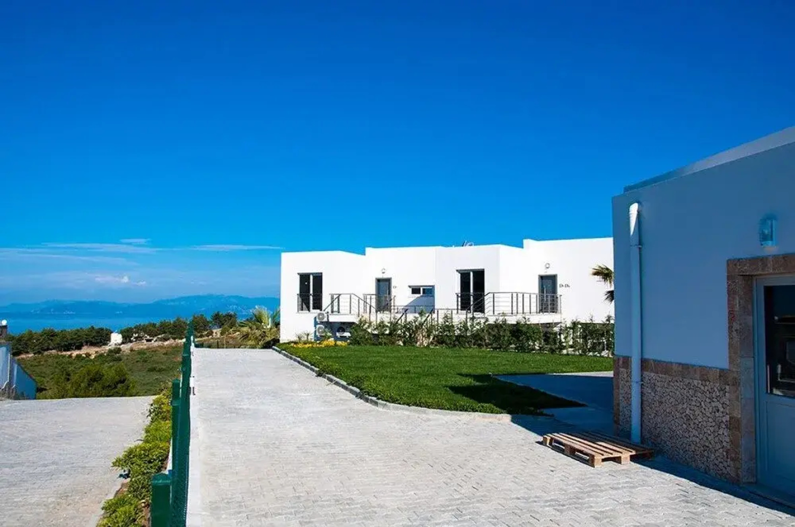 Апартаменты Lavender Residence