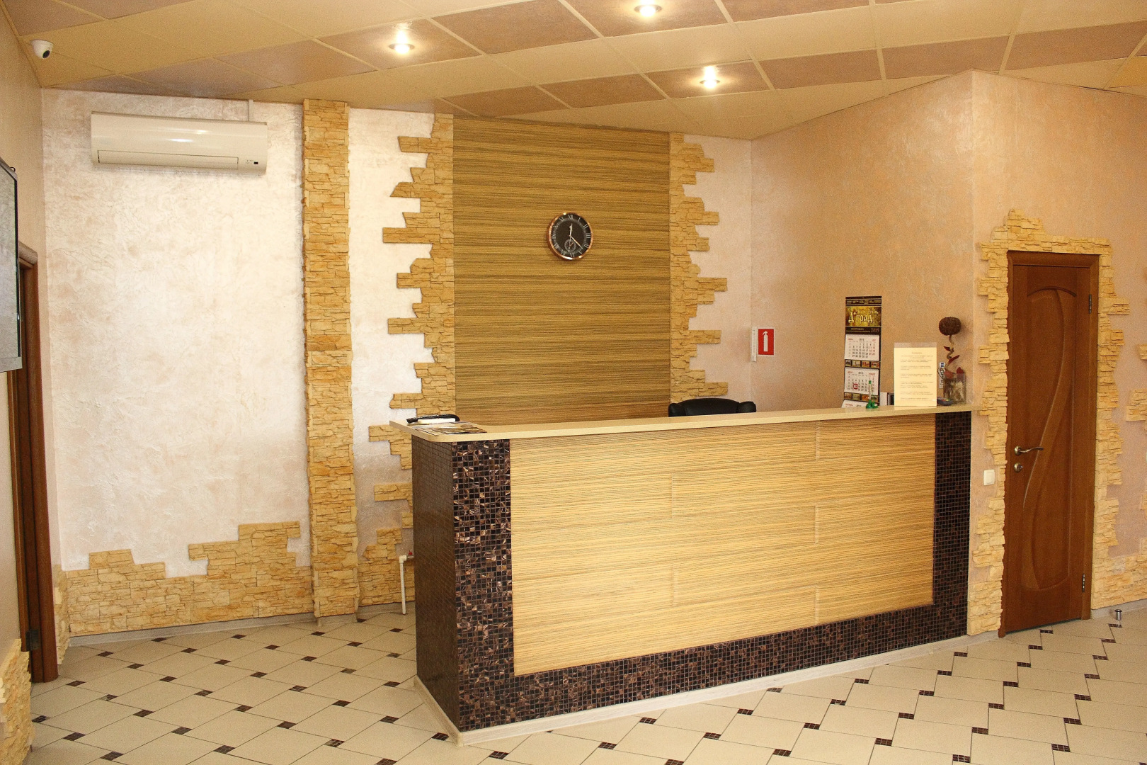 Отель Гостиничный Комплекс Парк отель Д-град