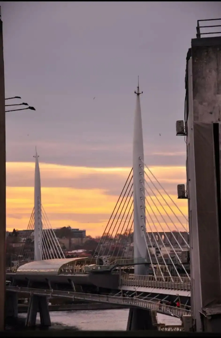 Отель Navan Hotel