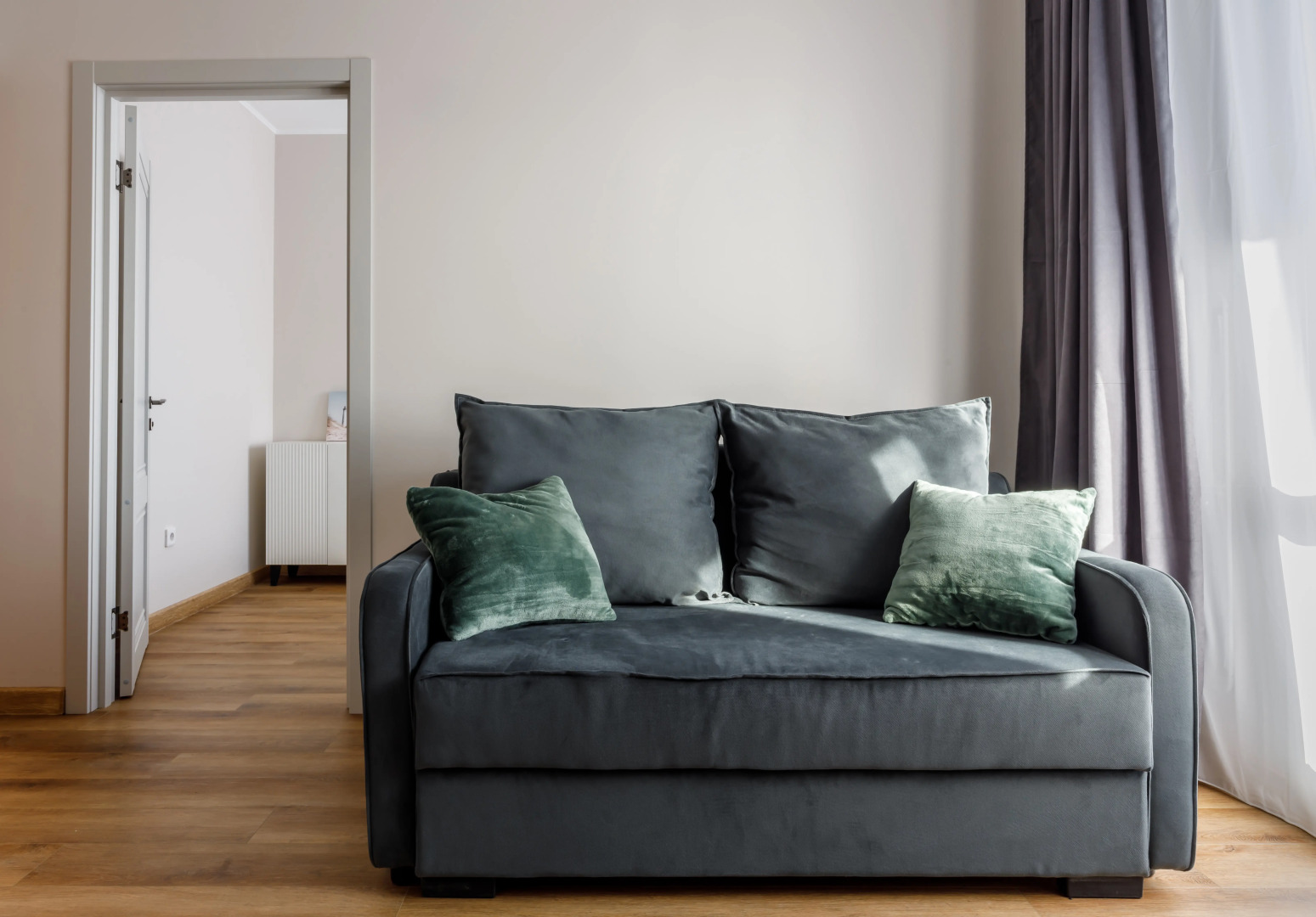 Квартира Уютная в центре города с видом на аэропорт