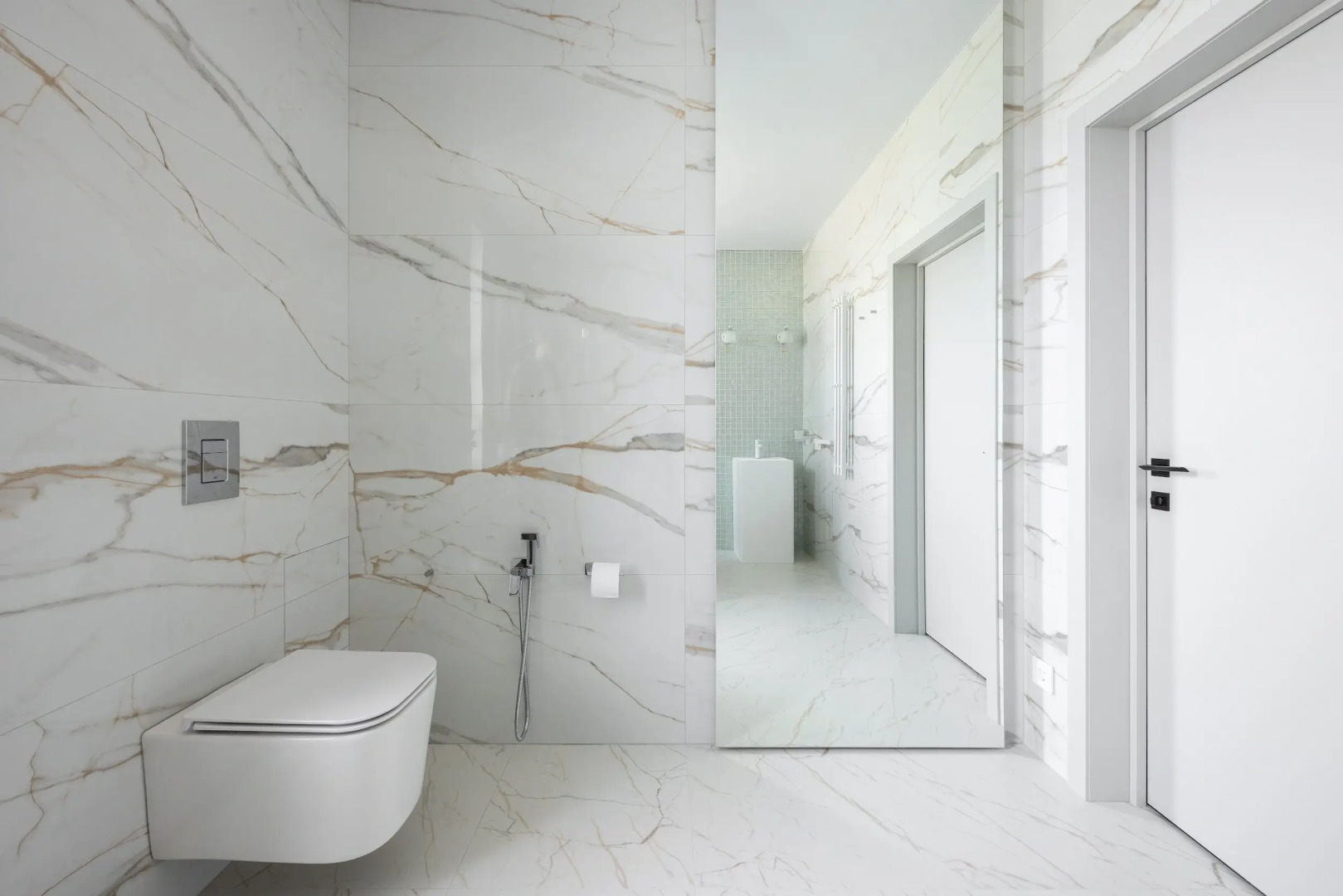 Вилла с подогреваемым бассейном и 6 спальнями