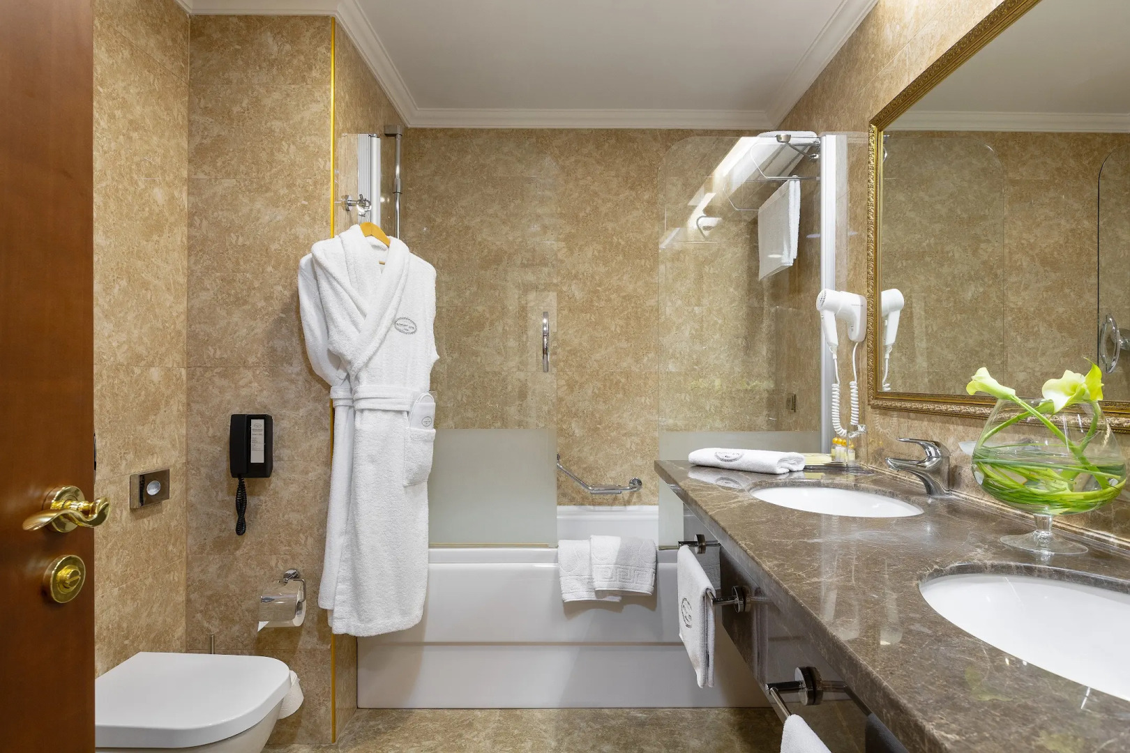 Отель Президент