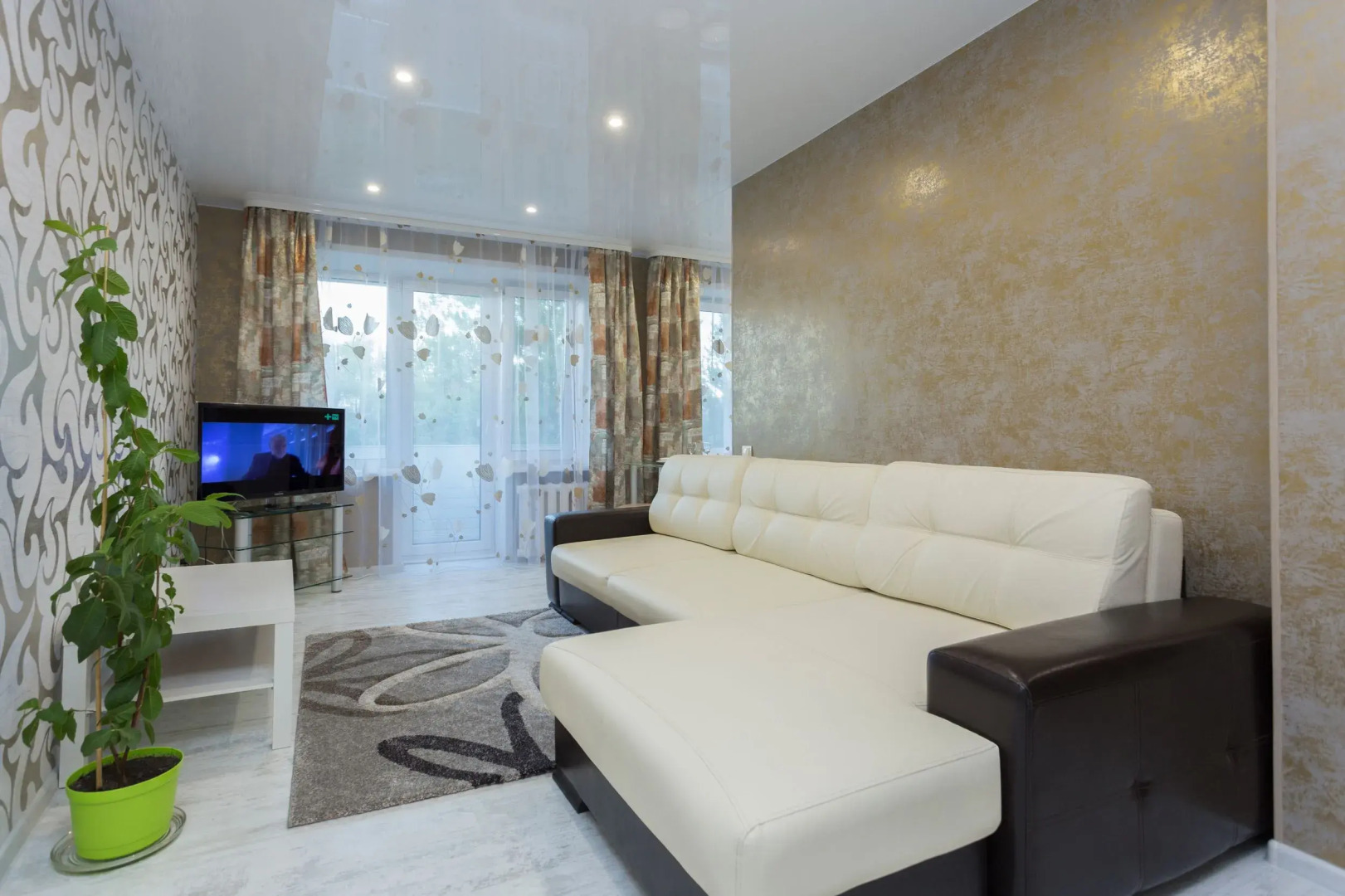 Апартаменты Румер Проспект Независимости