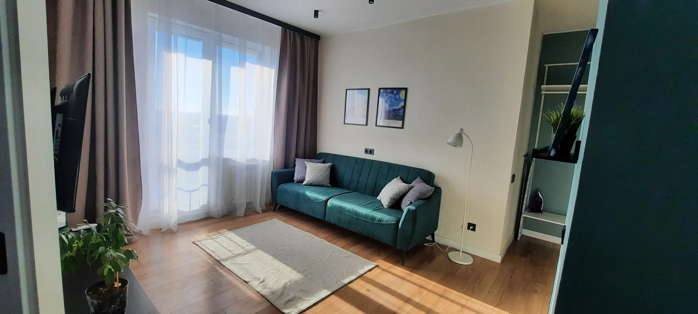 Апартаменты на Есенина