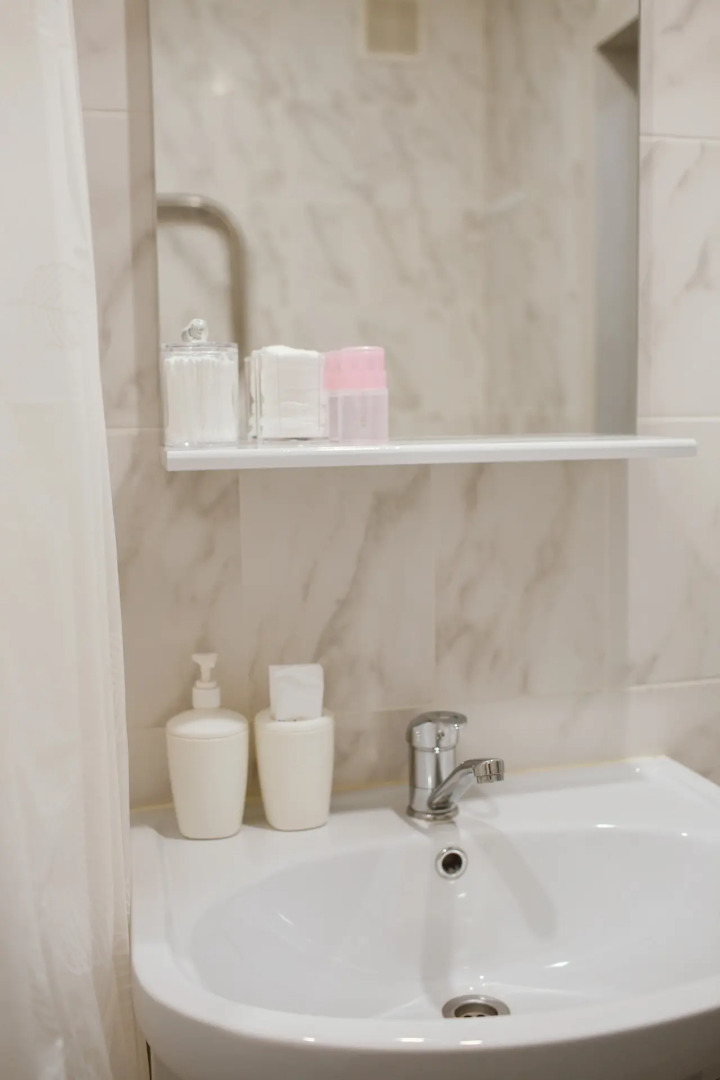 Апартаменты с Видом на Город и Парк в Спальном Районе