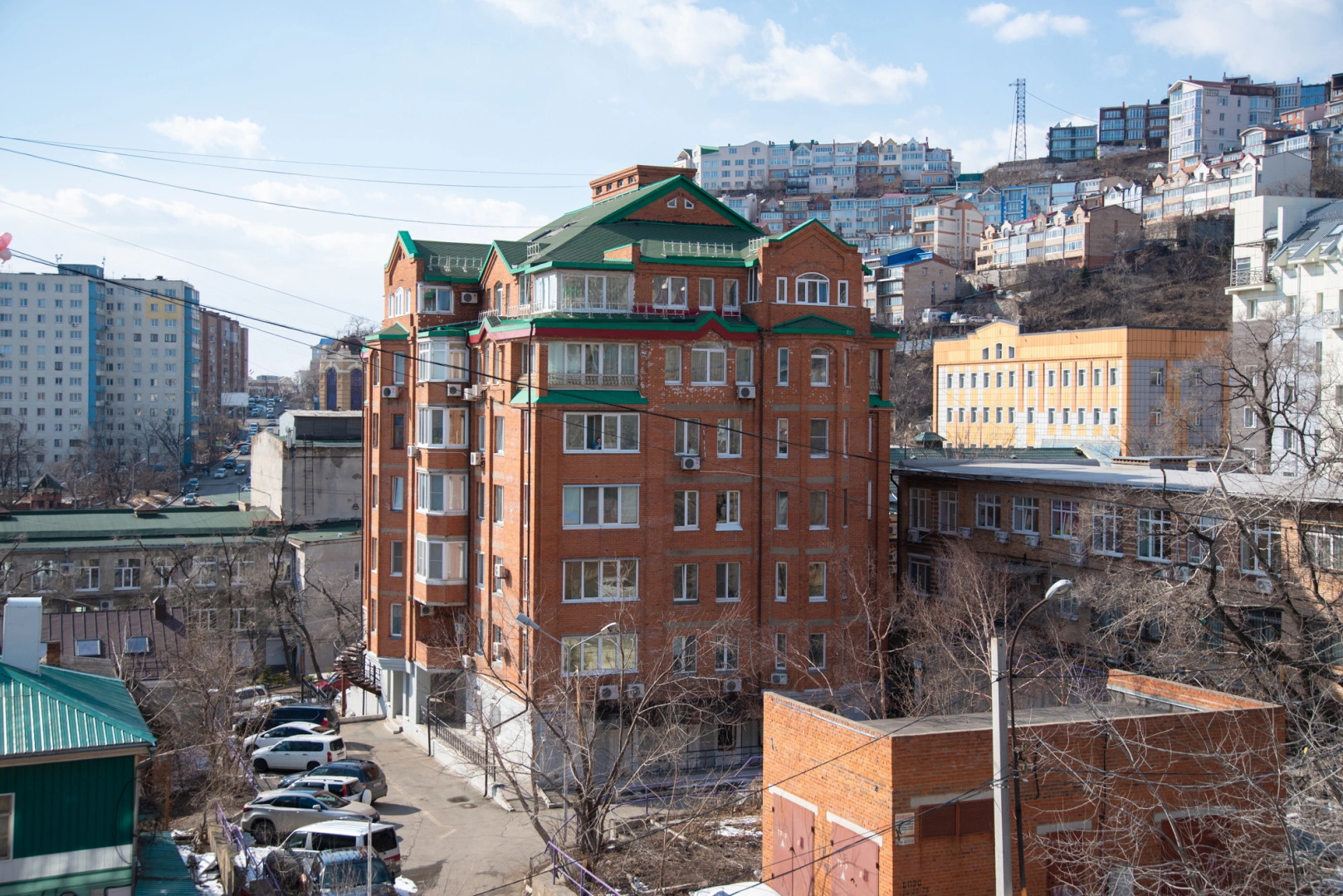 Апартаменты O.G.N.I. Махалина, д.10