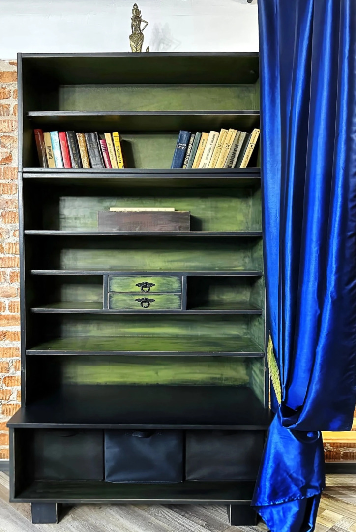 Квартира Двухкомнатная в Стиле Loft с Видом на Бухту Золотой Рог