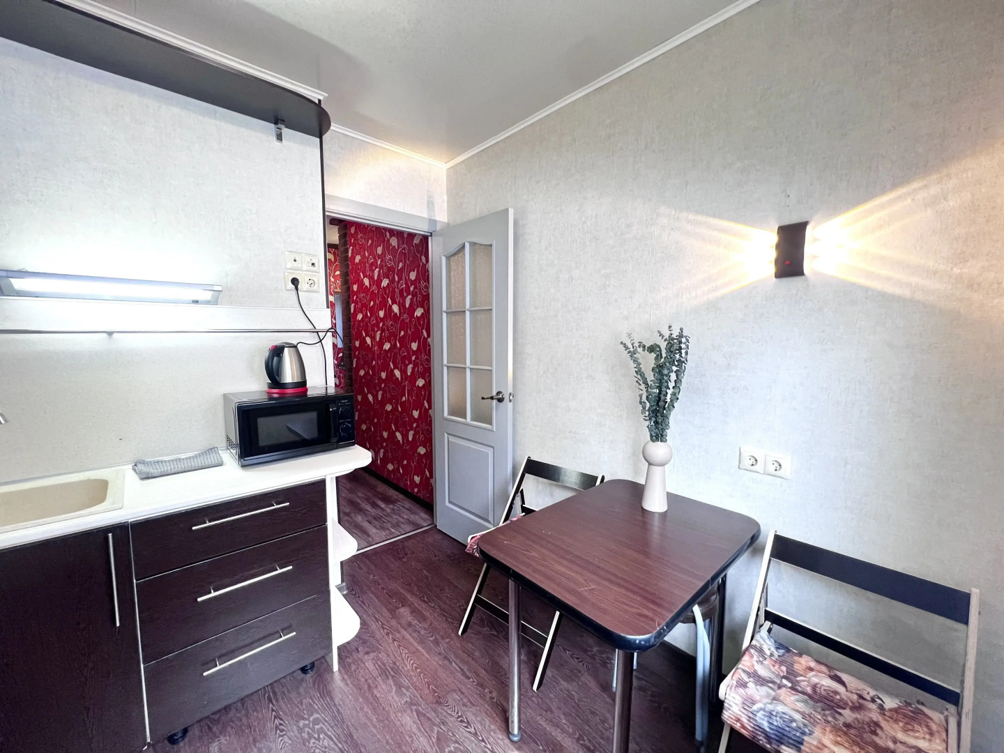 Апартаменты 51 Проспект Кольский и Ленина Териберка на Кольском, 6