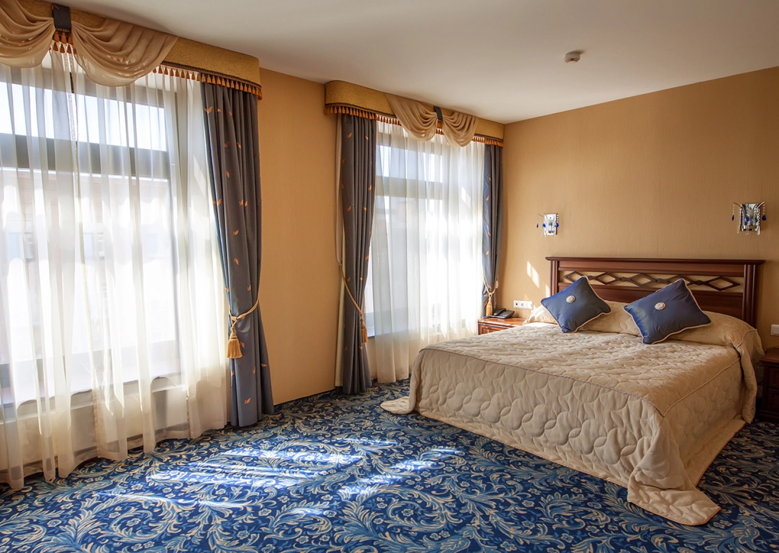 Гостиница Смольнинская