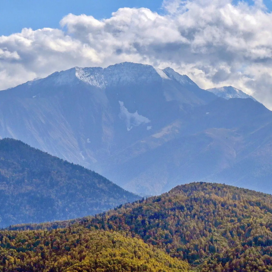 Частный дом Двухэтажный коттедж с 4 спальнями